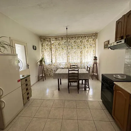 Appartement No.29 *